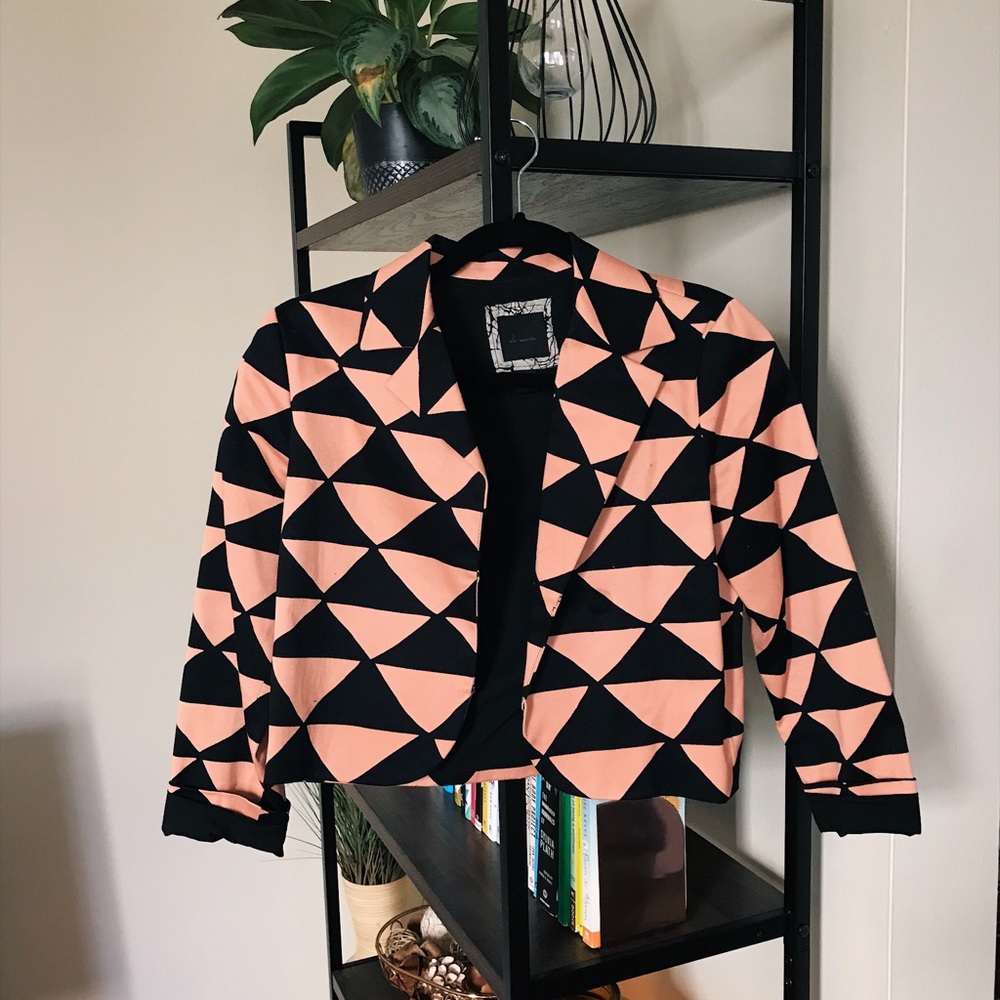 Unique Retro cropped Blazer